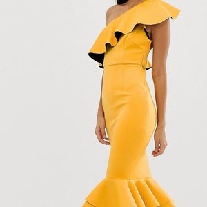 ASOS Design Structured Ruffle One Shoulder Pep-hem Bodycon dress